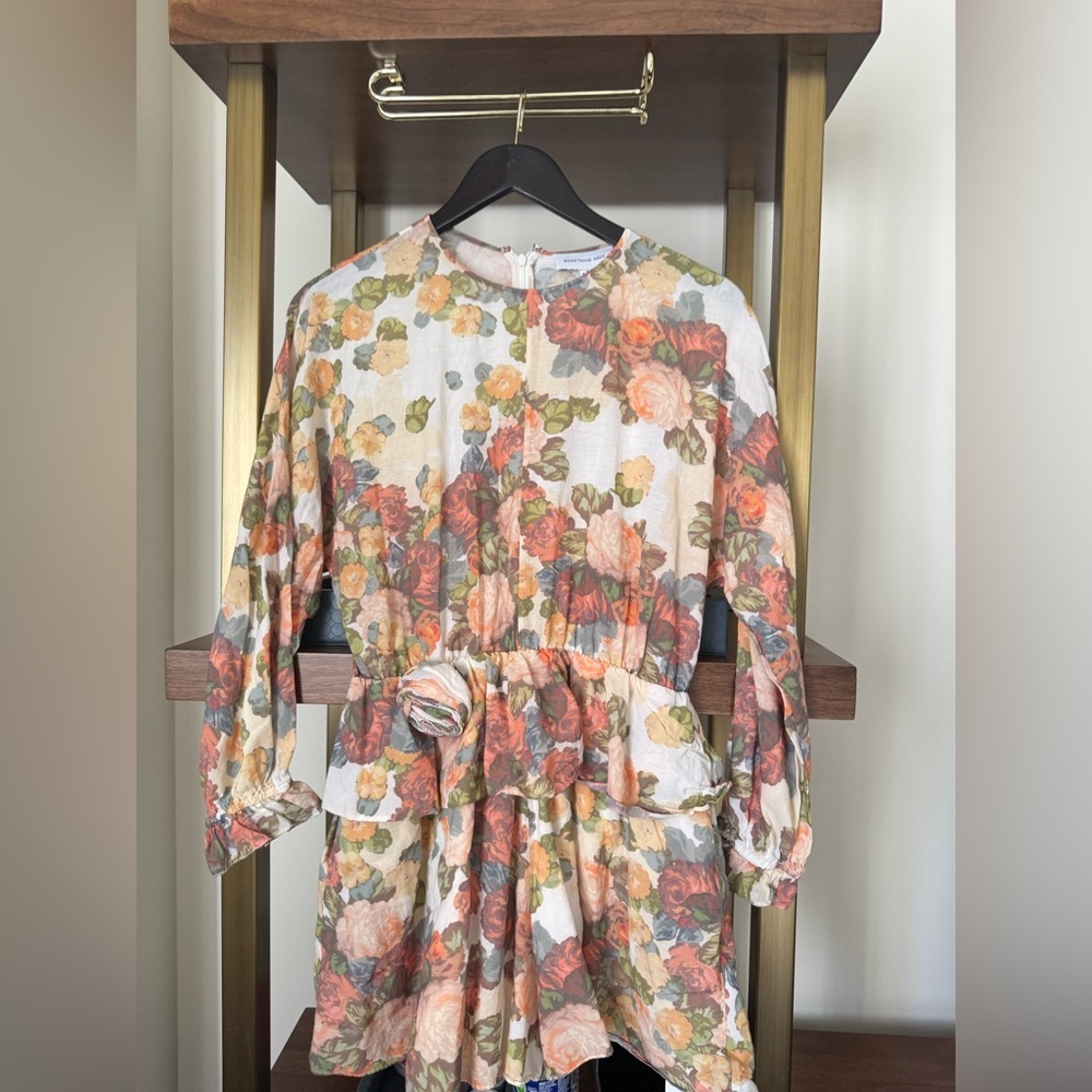 Something Navy Floral Long Sleeve Ruffle Romper Size 4 with Pockets